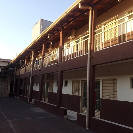Hotel Rosa De Saron Ituiutaba Zewnętrze zdjęcie